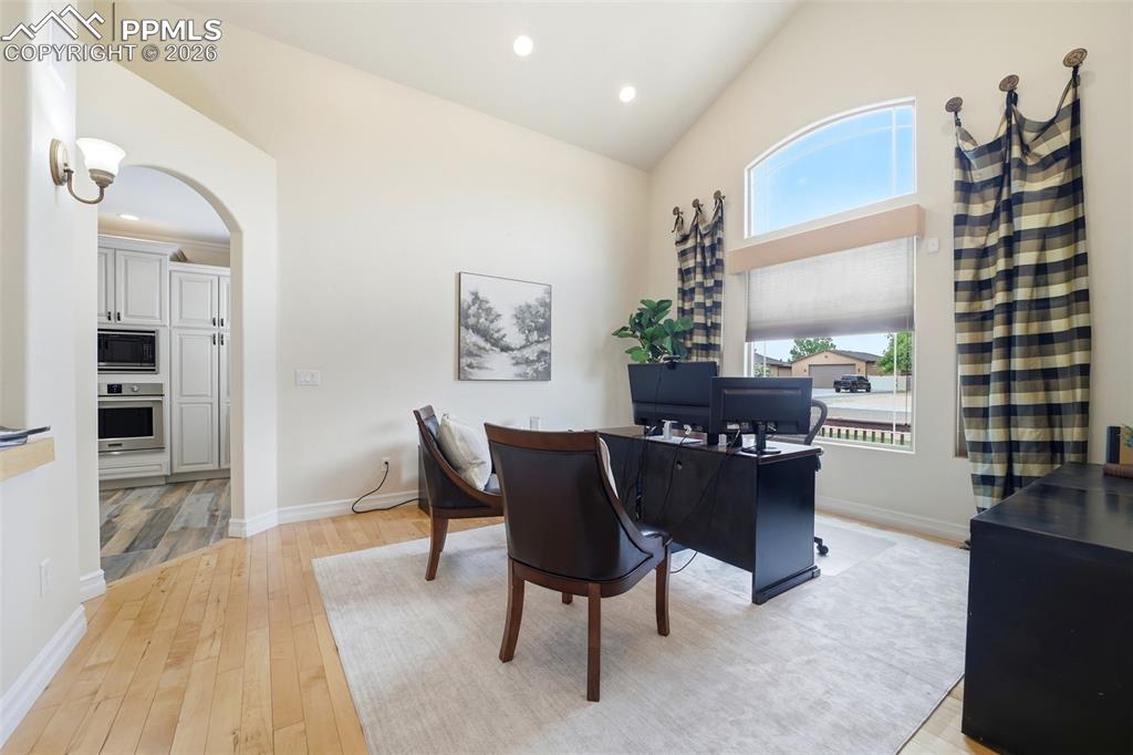 1024 S Greenbrier Drive