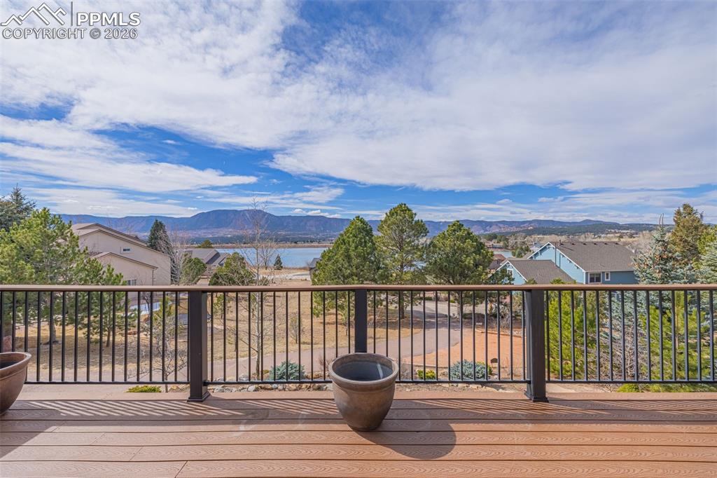 18475 Lower Lake Road