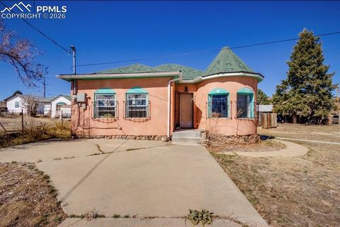 402 W Pine Street Walsenburg CO 81089