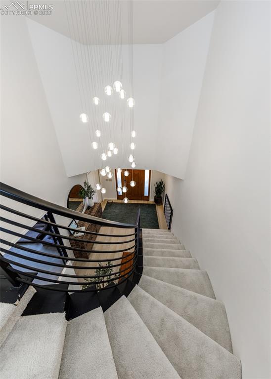 5540 Parapet Court