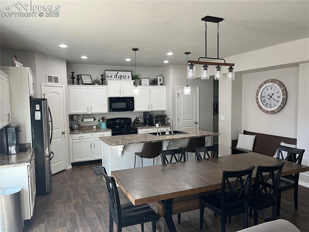 4029 Creek Legend View