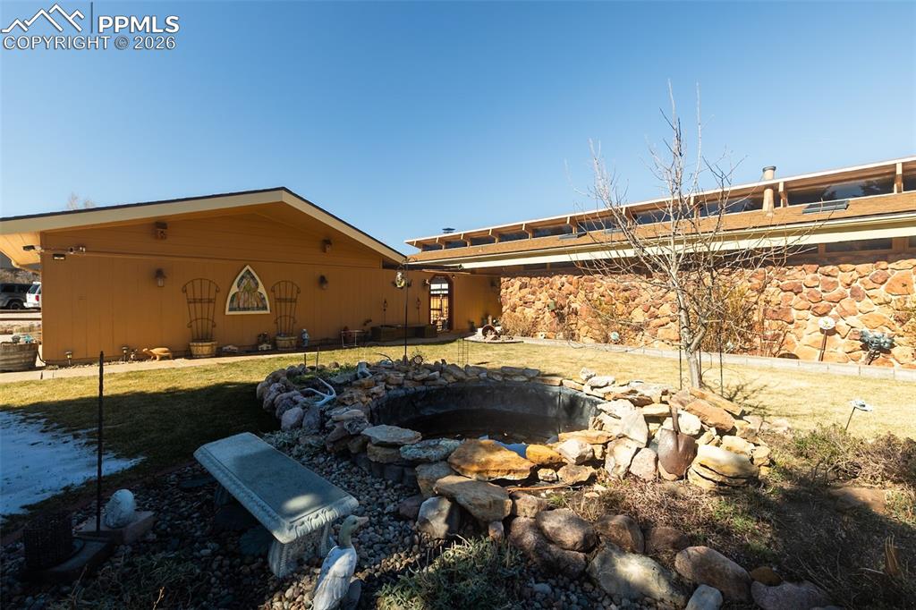 414 Chamberlin Place