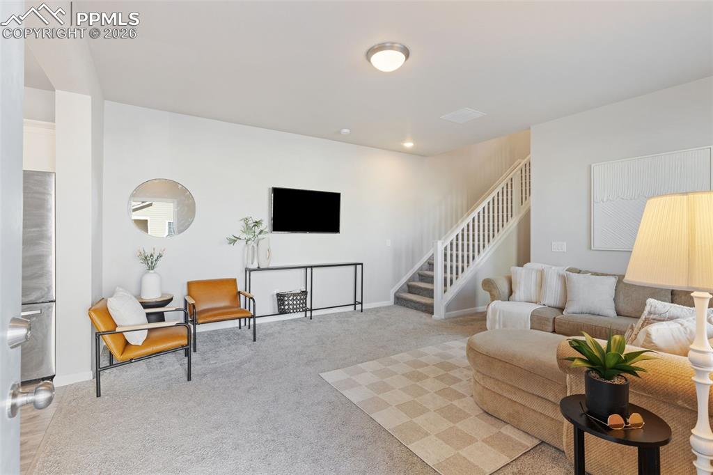 16393 Hay Barn Heights