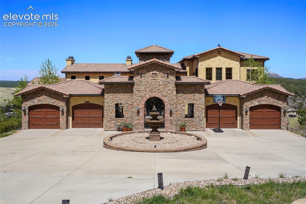 2869 Valley Park Drive