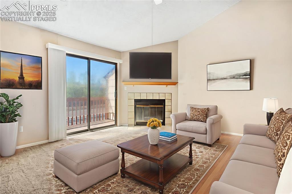 4527 Lamplighter Circle