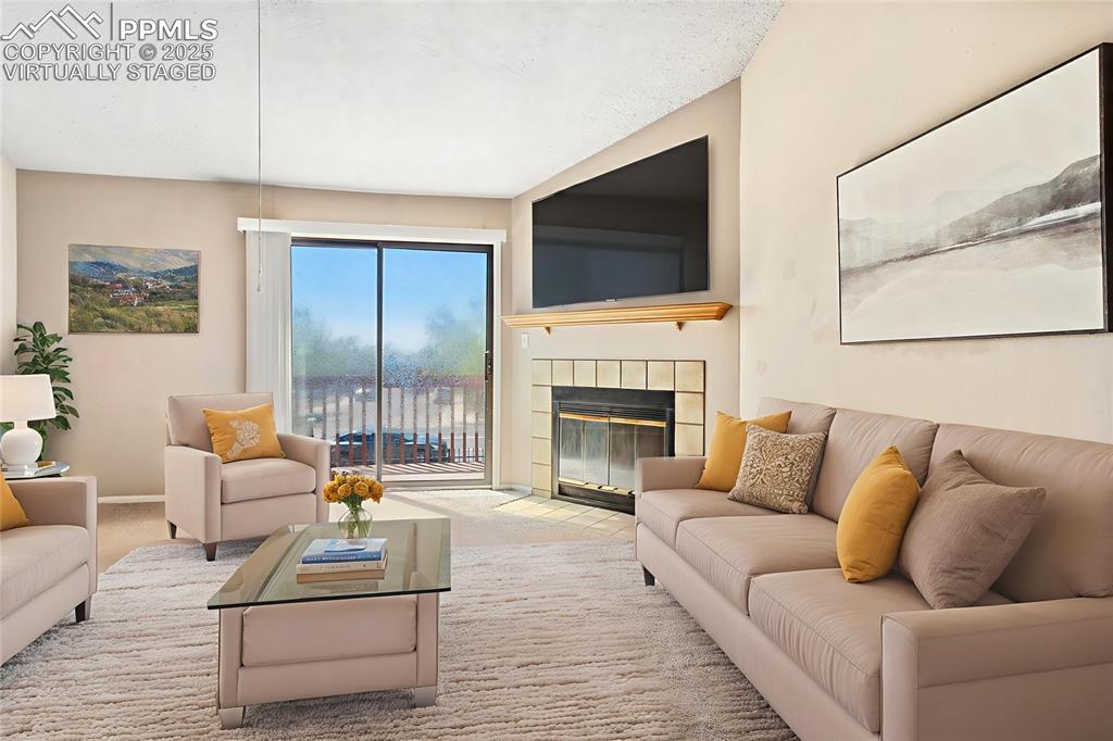 4527 Lamplighter Circle