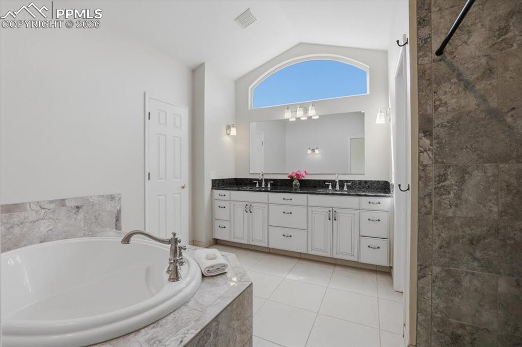 2755 Dristol Drive