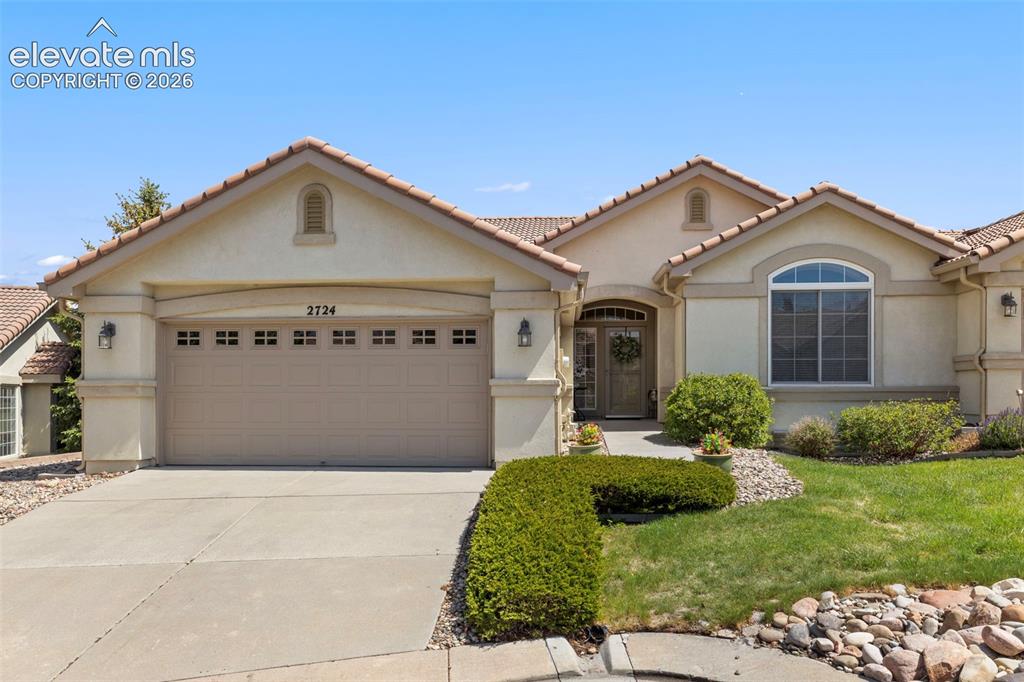 2724 Thrush Grove