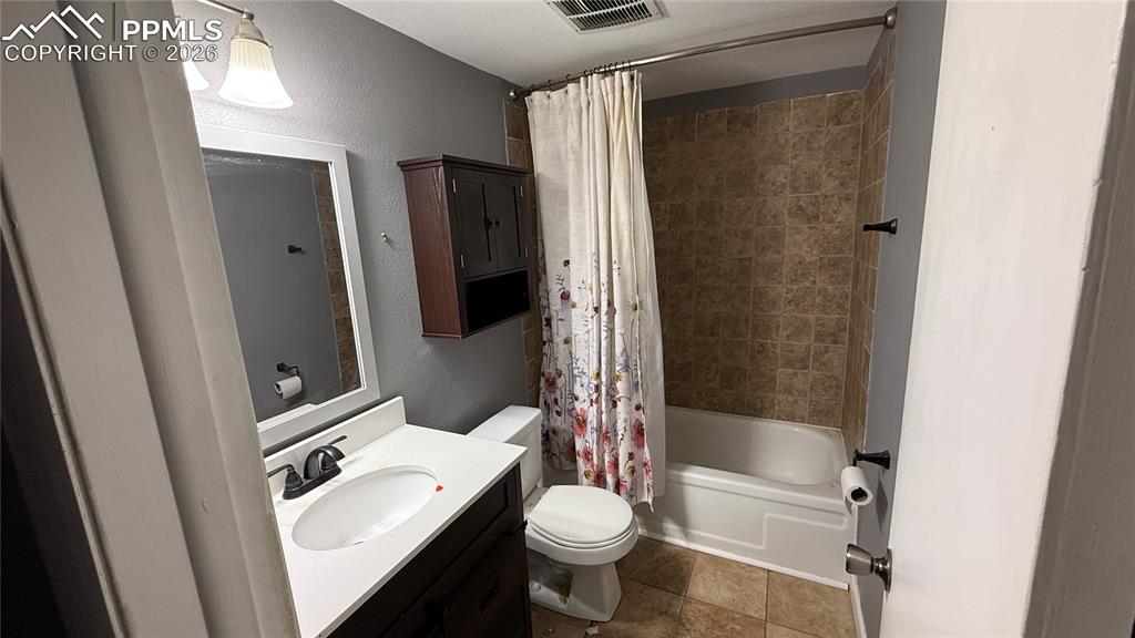 4275 N Carefree Circle A