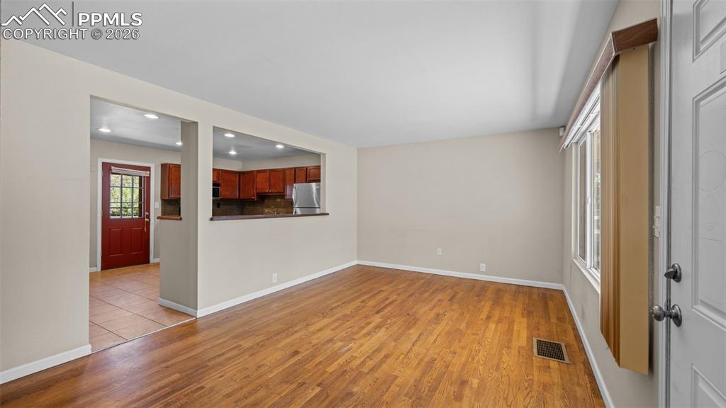 1050 Florence Avenue