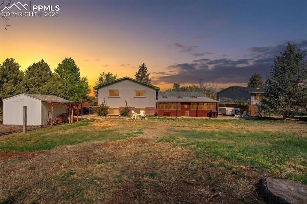 6945 Fielding Circle