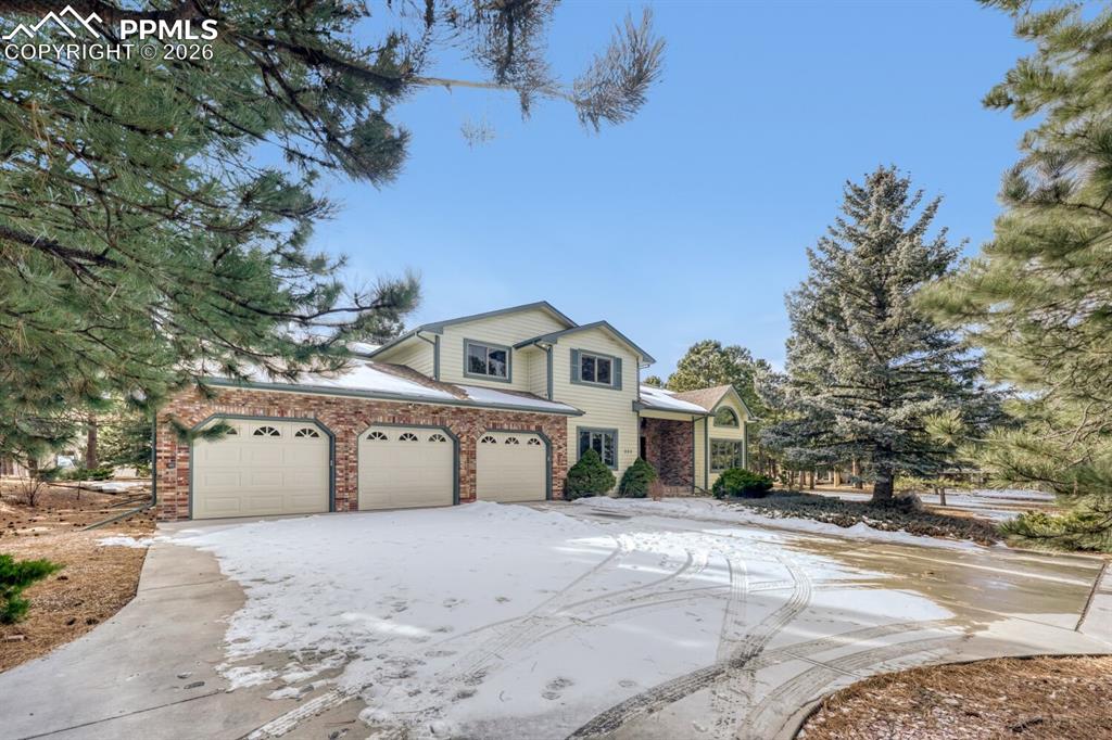 225 Sugarbush Drive