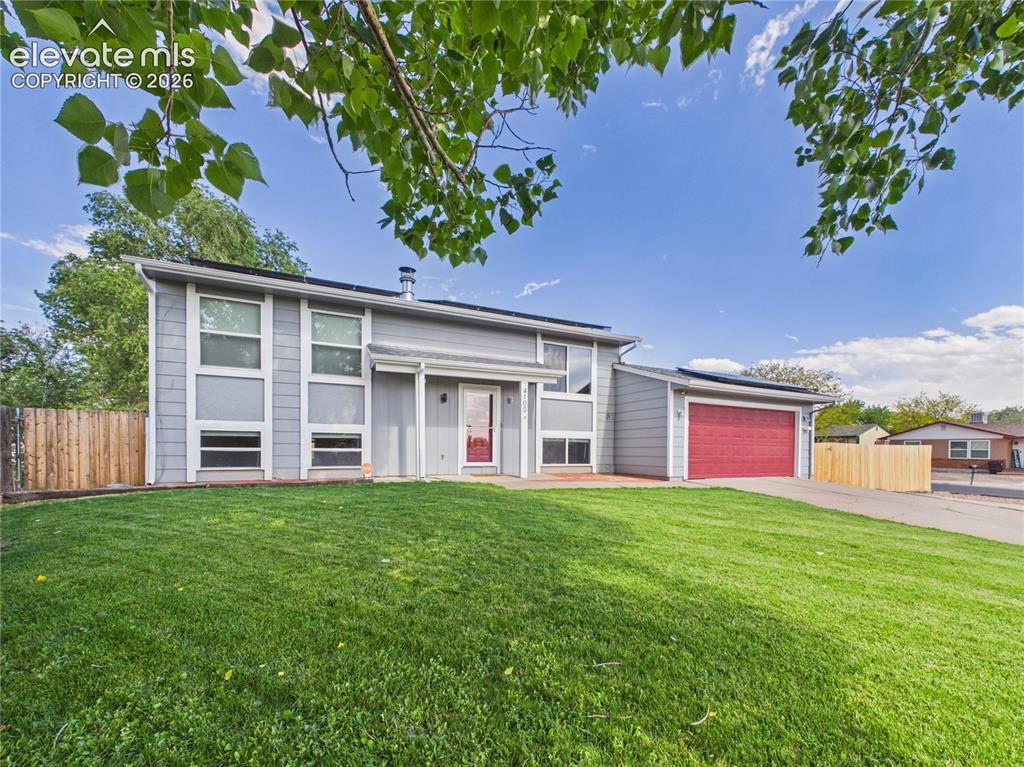 4100 Woodside Lane