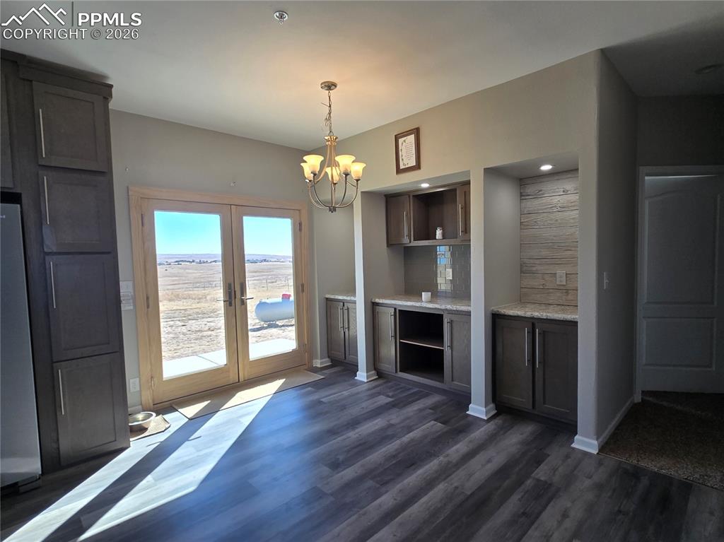 23275 Farmhouse Court