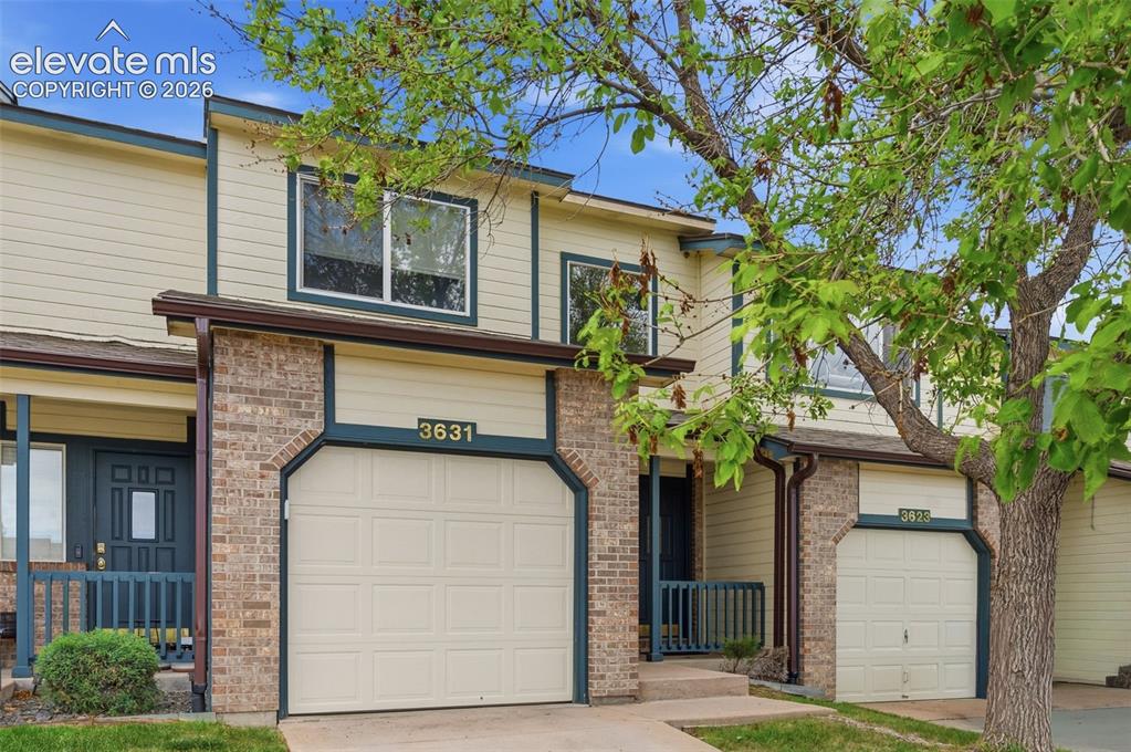 3631 Bering Heights