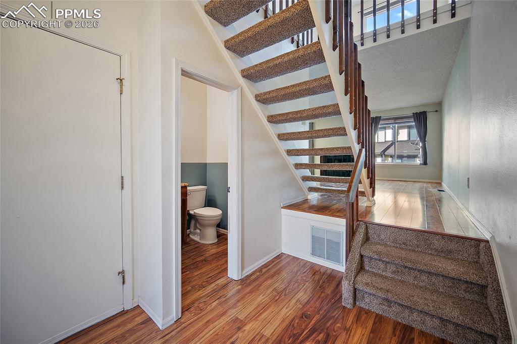 4883 Bluestem Drive