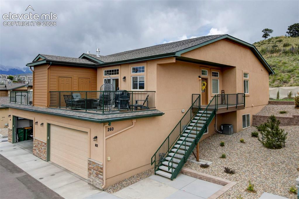 5930 Eagle Glen View 102