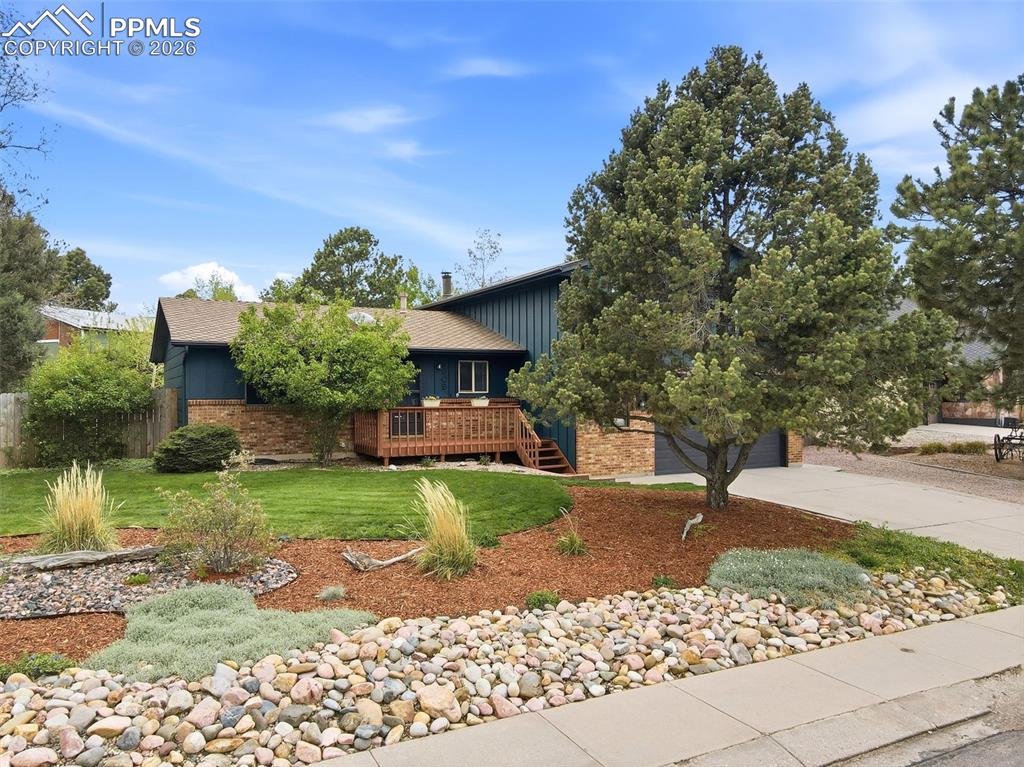 3909 Wesley Drive