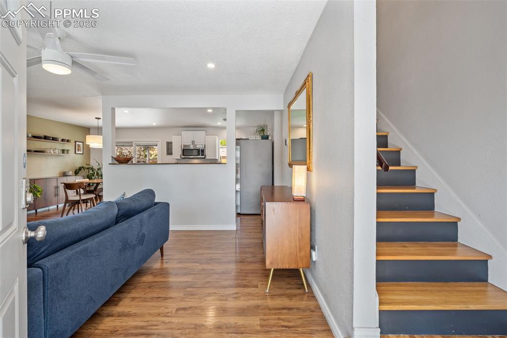 3002 Greenwood Circle