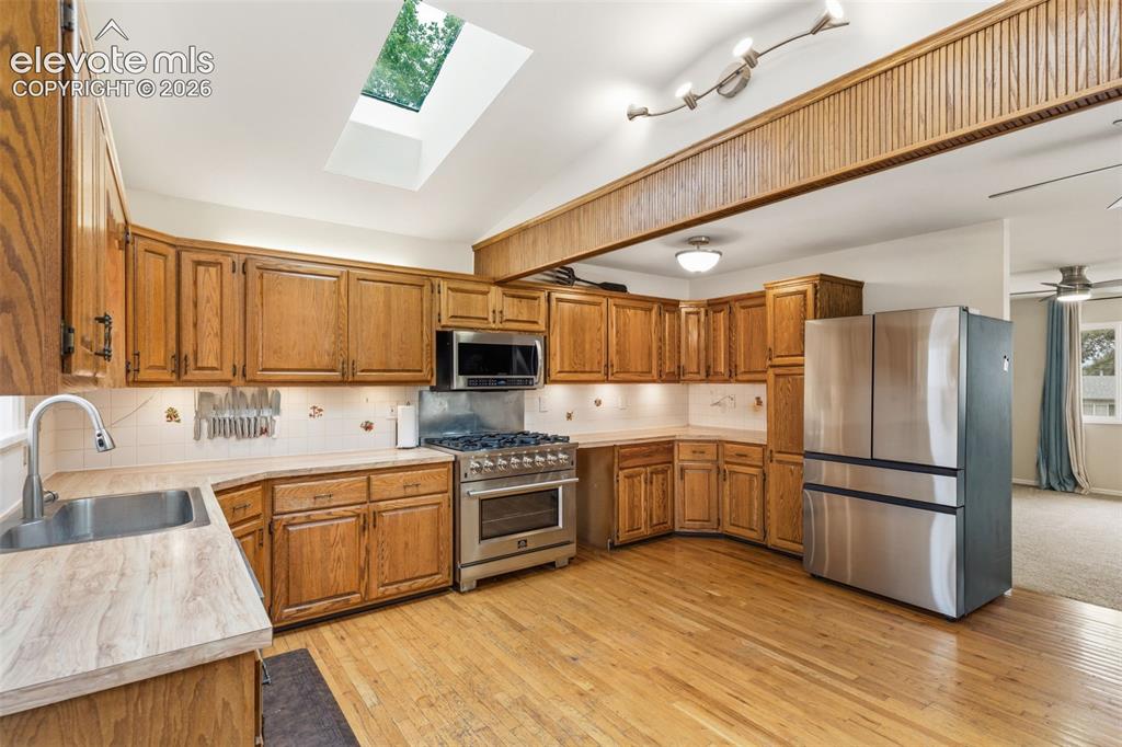 1556 Willshire Drive
