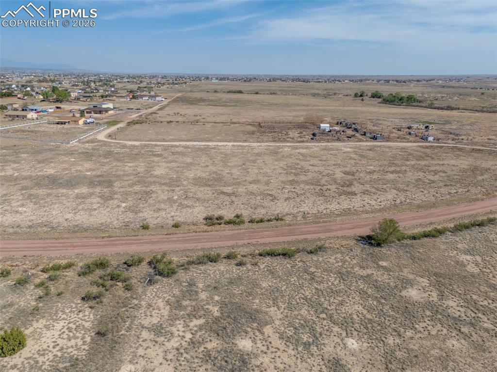 1251 E Industrial Boulevard