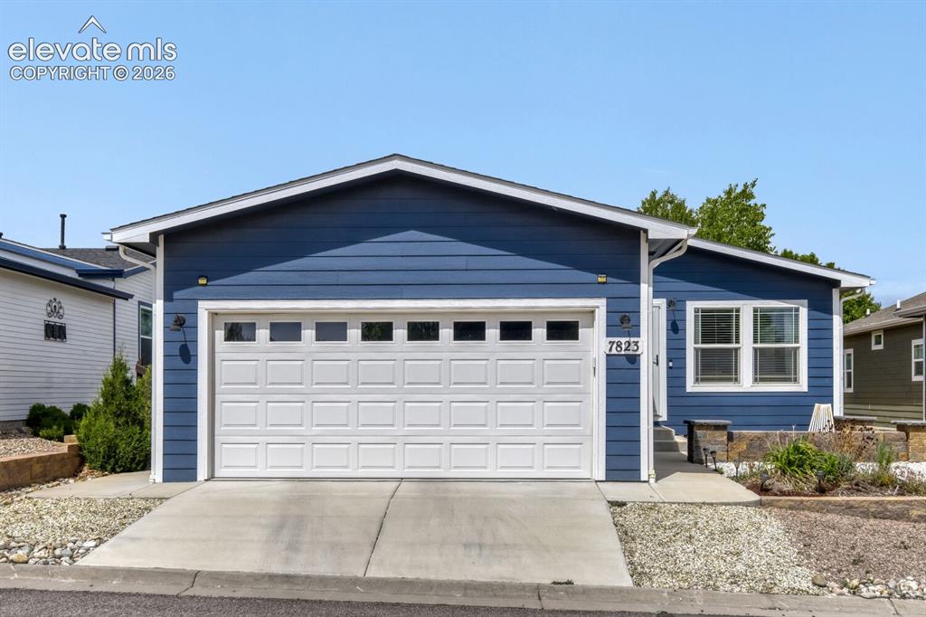 7823 Grizzly Bear Point
