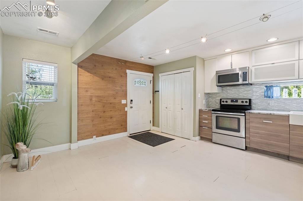 215 S 28th Street