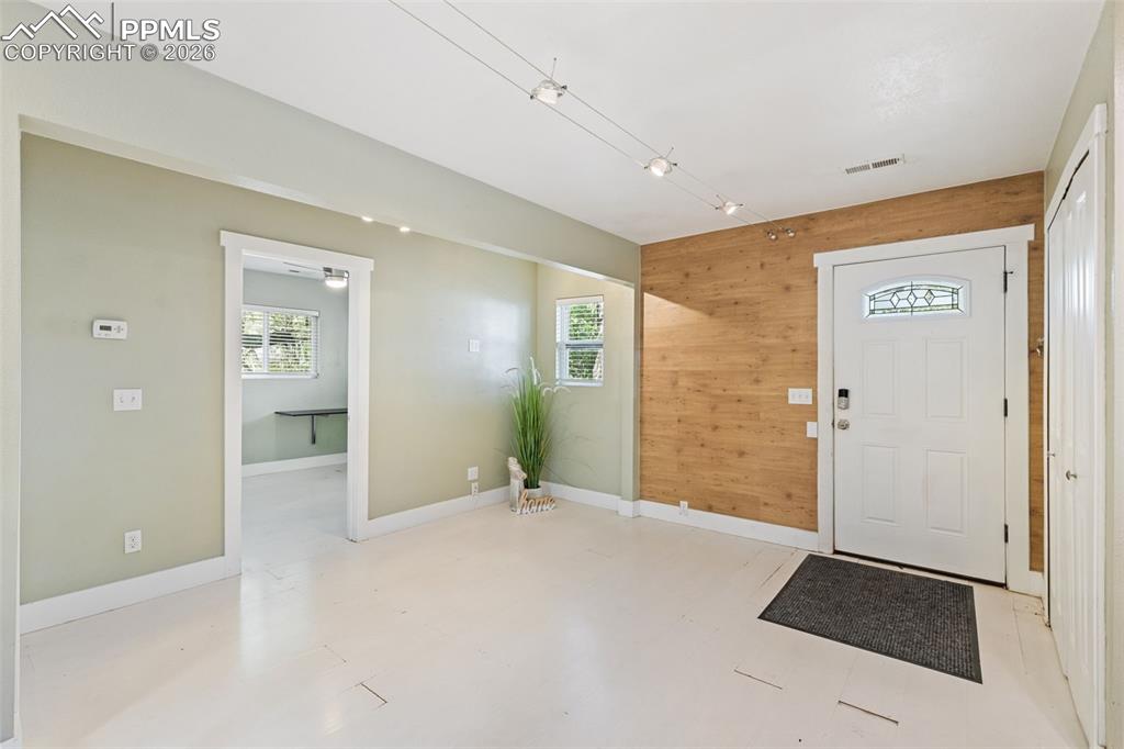 215 S 28th Street