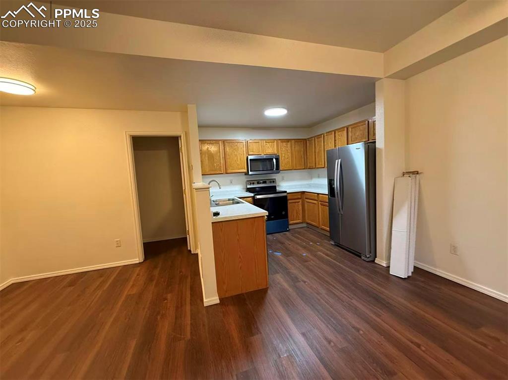 2095 Legacy Ridge View 102