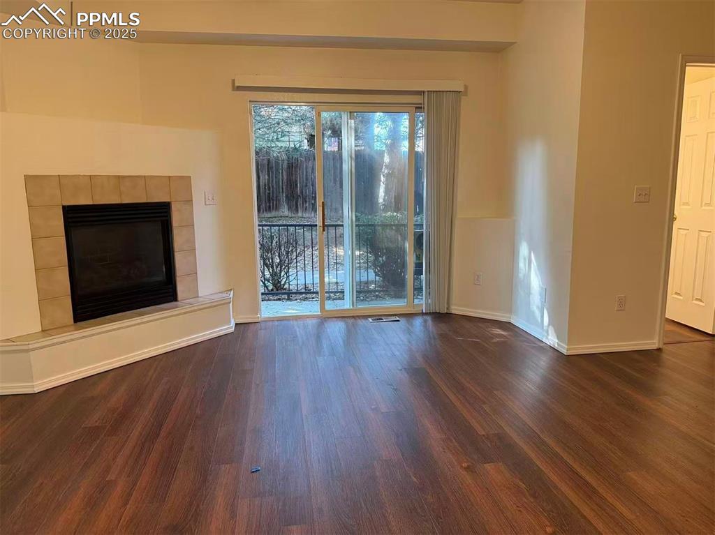 2095 Legacy Ridge View 102