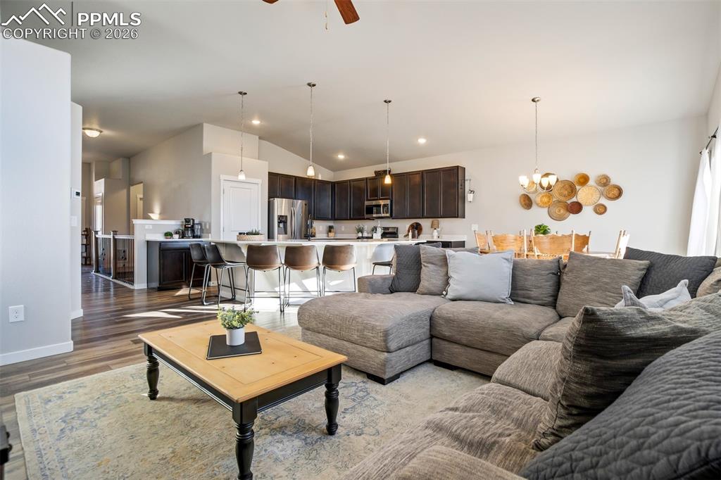 6994 Peachleaf Drive