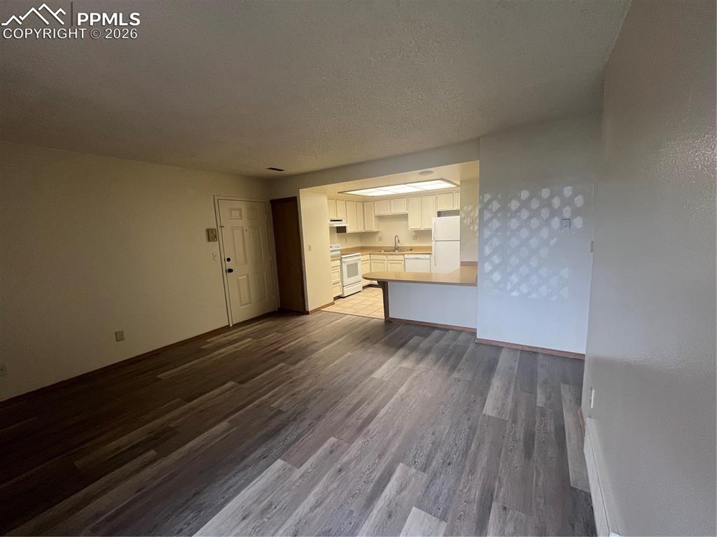 1206 Firefly Circle