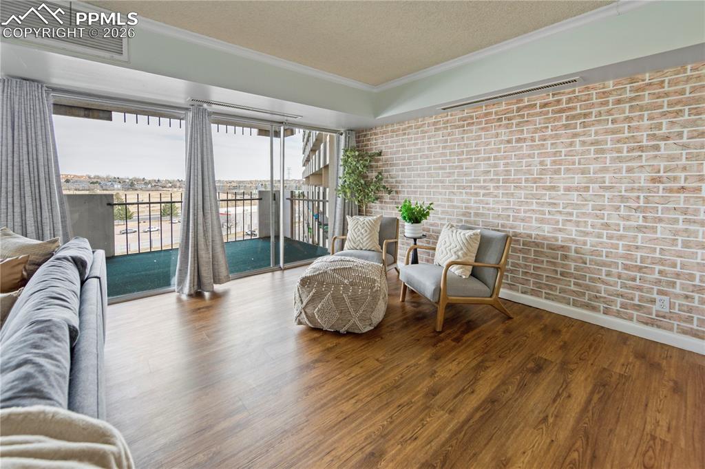 411 Lakewood Circle A802
