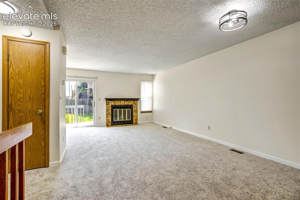 513 Shady Crest Circle