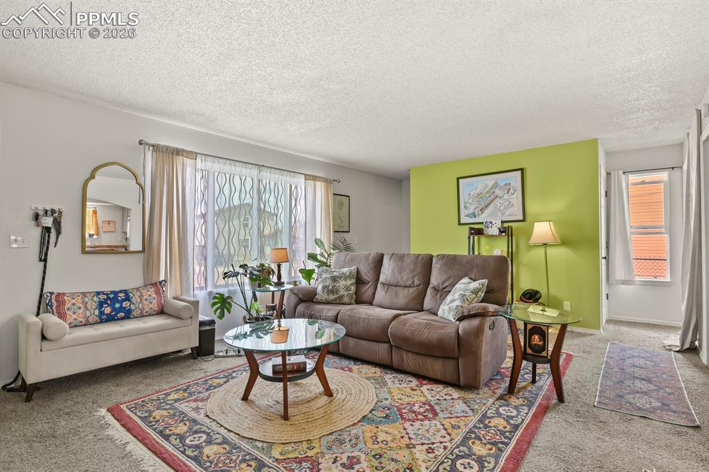 1925 Swearinger Drive