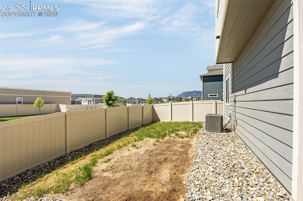 4432 N Samaritan Loop