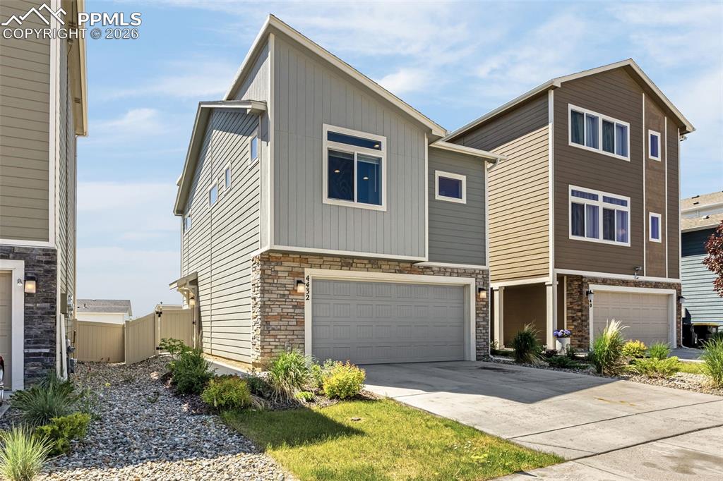 4432 N Samaritan Loop