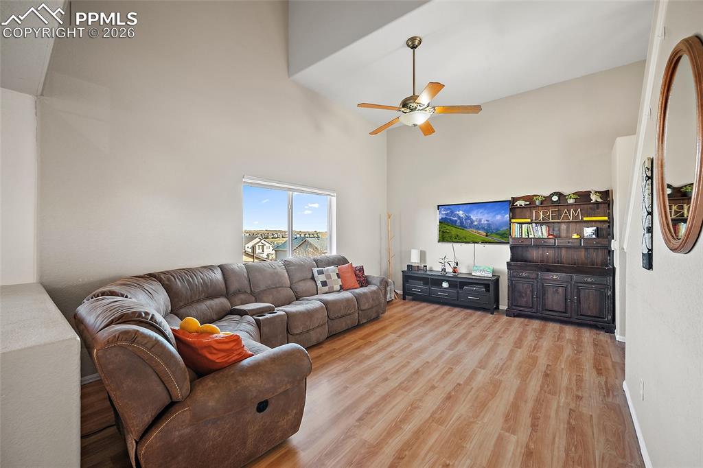 7478 Bentwater Drive