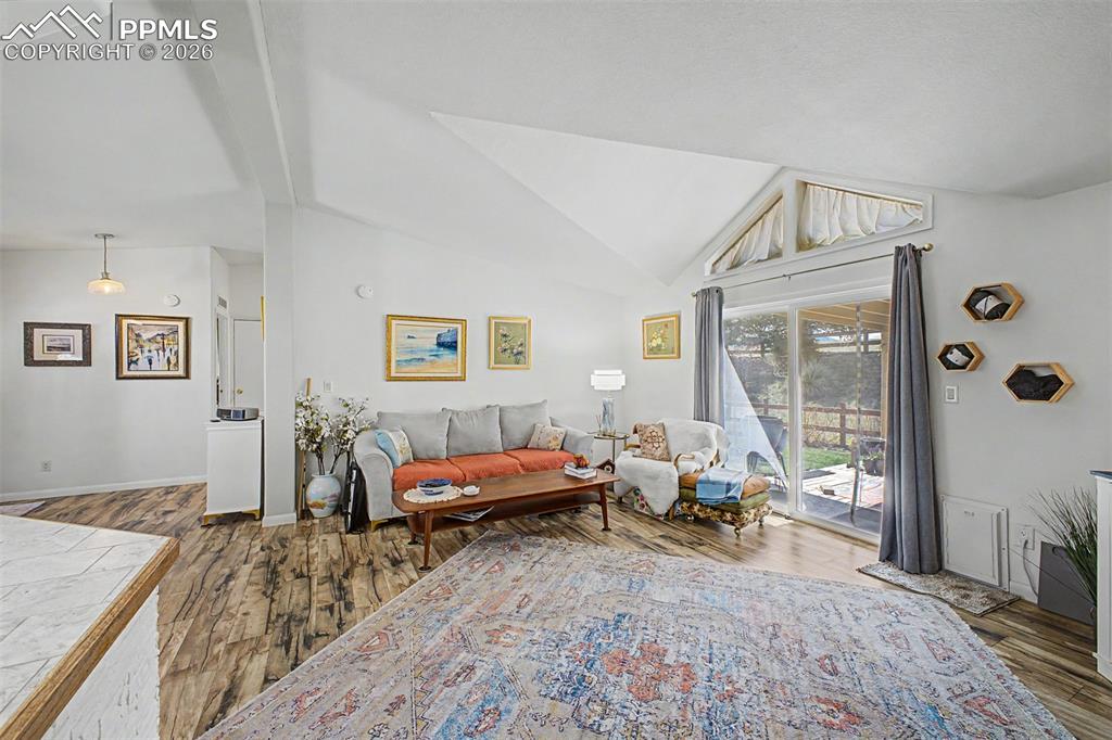 4687 Pine Marten Point