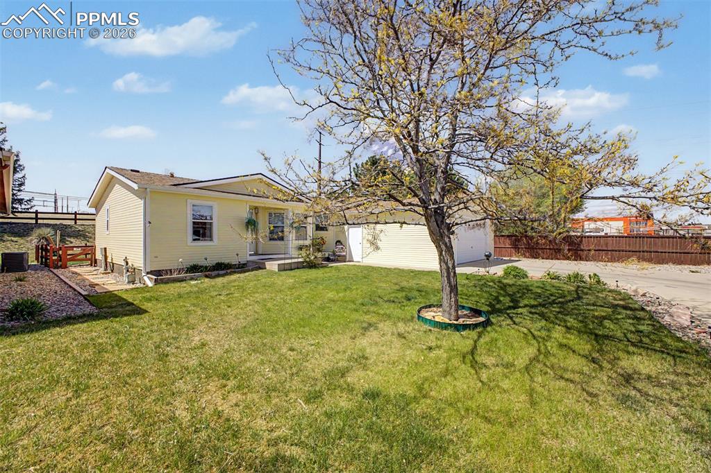 4687 Pine Marten Point