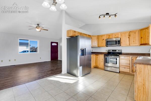 228 E Arvada Drive