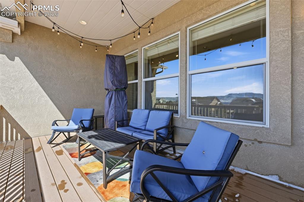 15962 Midland Valley Way