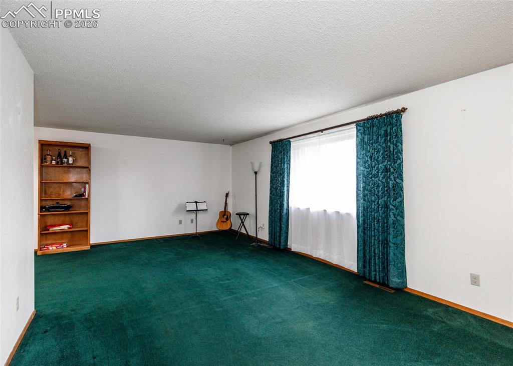 2680 Villa Loma Drive