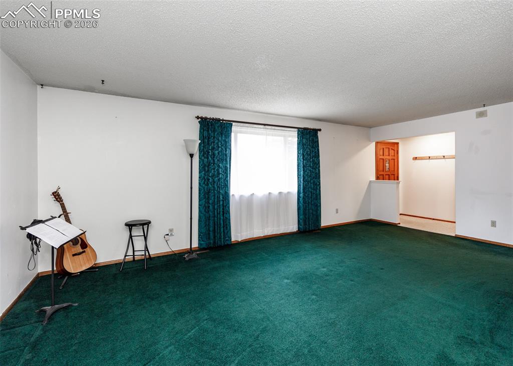 2680 Villa Loma Drive