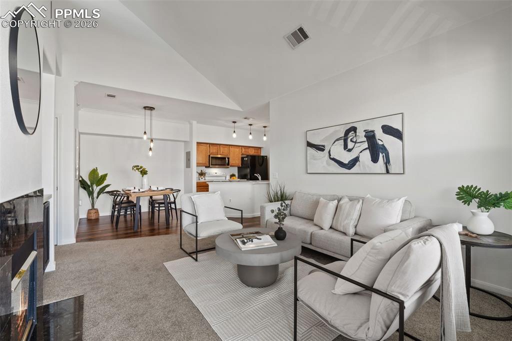 6009 Castlegate Drive C36