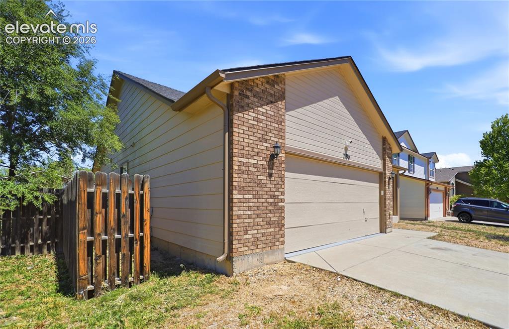7190 Araia Drive