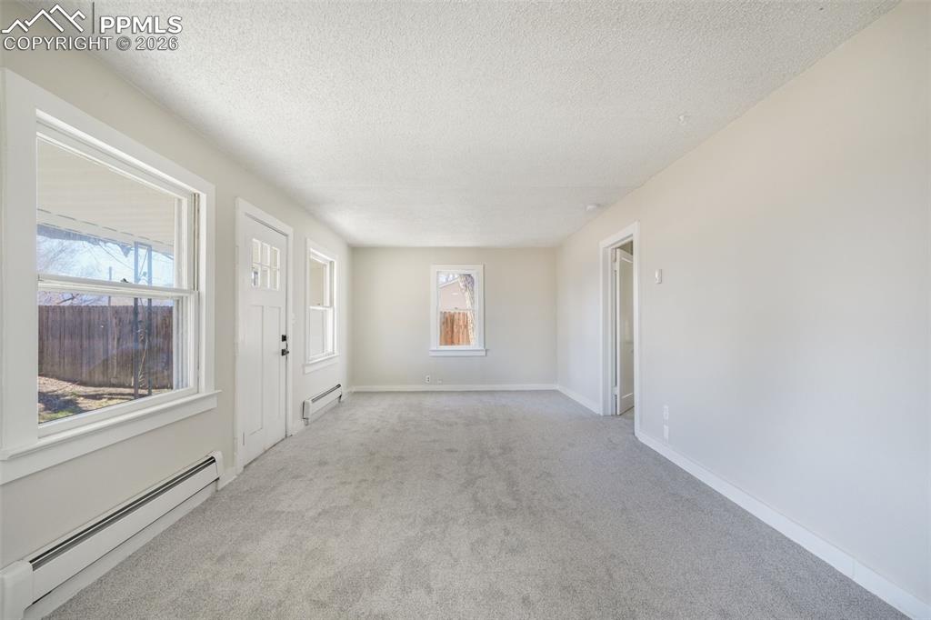 2218 E Saint Vrain Street