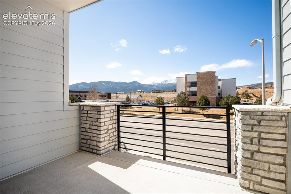 3404 Berg Point