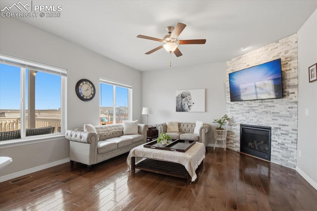 9422 Fairway Glen Drive