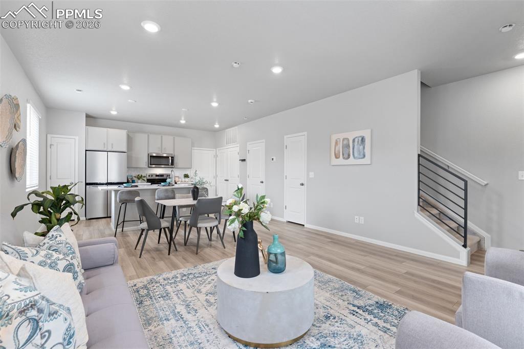 9290 Tungsten Heights